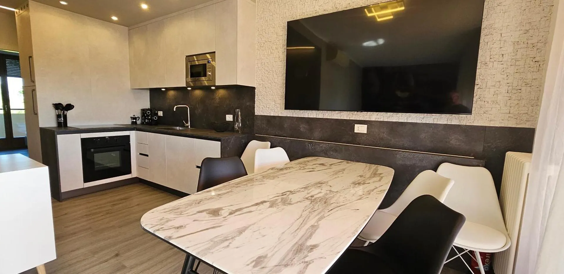 아파트 Casa Belvi - Family Appartement Lugana-시르미오네